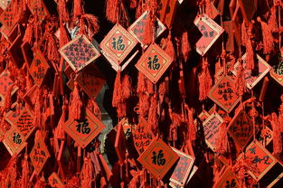 深入探讨魔装的含义及起源,探究其在不同文化背景下的多重涵义 深入探讨魔装的含义及起源,探究其在不同文化背景下的多重涵义