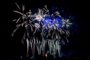 (魔剑奇兵游戏官网)魔剑奇兵文字传奇：探索神秘世界与传奇英雄的冒险之旅