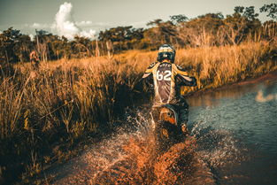 (横刀斩天)为爱好者推荐，《横刀断天苍》短剧播放地址及深度回顾