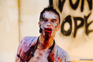 (僵王对战僵王)僵王大战全部僵尸：最终谁将笑到最后？