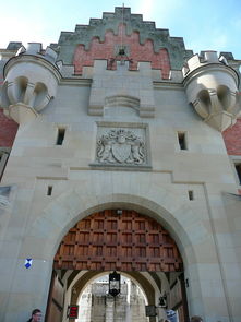 (探索领主的城堡)快来当领主攻略，探索古堡，征战四方，称霸王者的战略游戏！