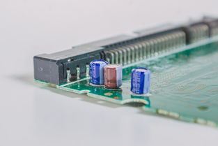 电脑排线在哪个位置?怎样正确连接电脑排线?了解电脑排线的摆放位置和连接方法 电脑排线在哪个位置?怎样正确连接电脑排线?了解电脑排线的摆放位置和连接方法