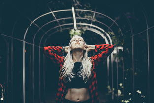 (深空之眼配队)深空之眼角色强度排行分析：最强角色推荐与培养策略详解