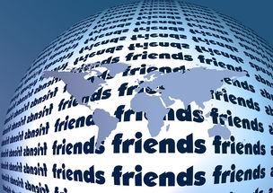 在全球化智能时代下，全民接快递游戏的社区构建与用户互动研究