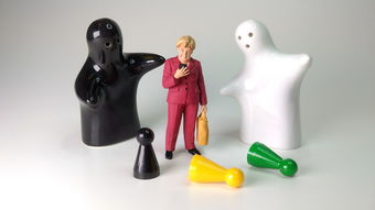 《魔王与神锤》官方网站最新动态及精彩内容一览,带你探索游戏的精彩世界! 《魔王与神锤》官方网站最新动态及精彩内容一览,带你探索游戏的精彩世界!