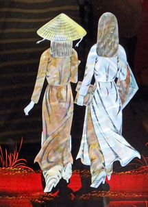 从龙套到精英:揭秘那些在幕后默默奉献的艺术工作者如何成就辉煌人生 从龙套到精英:揭秘那些在幕后默默奉献的艺术工作者如何成就辉煌人生