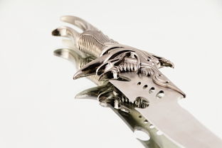 刀剑英雄手机版：打造最强战队，征战沙场掀起无尽战争，征服整个游戏世界