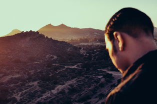 (男主拥有龙甲之力的热血日本动漫推荐)男主拥有龙甲之力的热血日本动漫