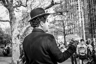 (英国首相发言人强烈驳斥对其的不实指控)英国首相发言人强烈驳斥对其的不实指控