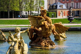 古希腊神话中的众神之王宙斯:掌控天空的神祇以及奥林匹斯众神的领袖 古希腊神话中的众神之王宙斯:掌控天空的神祇以及奥林匹斯众神的领袖