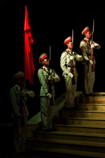 (七人传奇光与暗国服)七人传奇光与暗之交战阵容推荐：打造最强团队，征战无敌之路