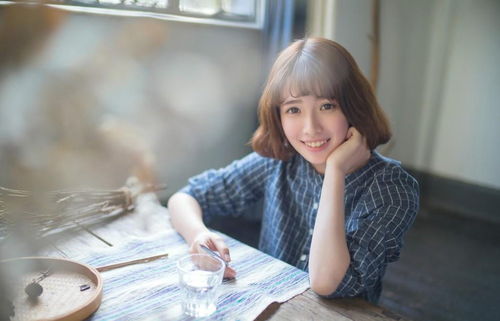 六月衷曲,怎样用绳子来捉摸? 六月衷曲,怎样用绳子来捉摸?